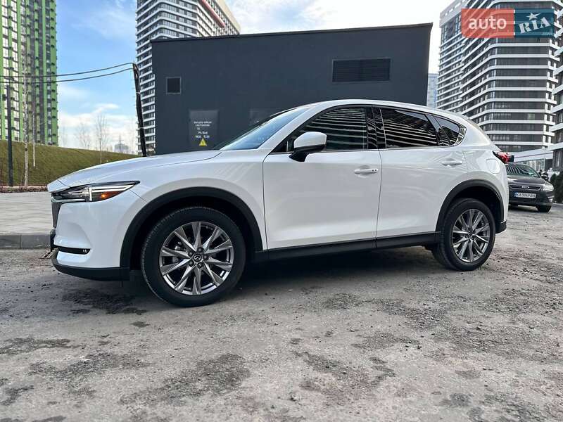 Внедорожник / Кроссовер Mazda CX-5 2020 в Киеве