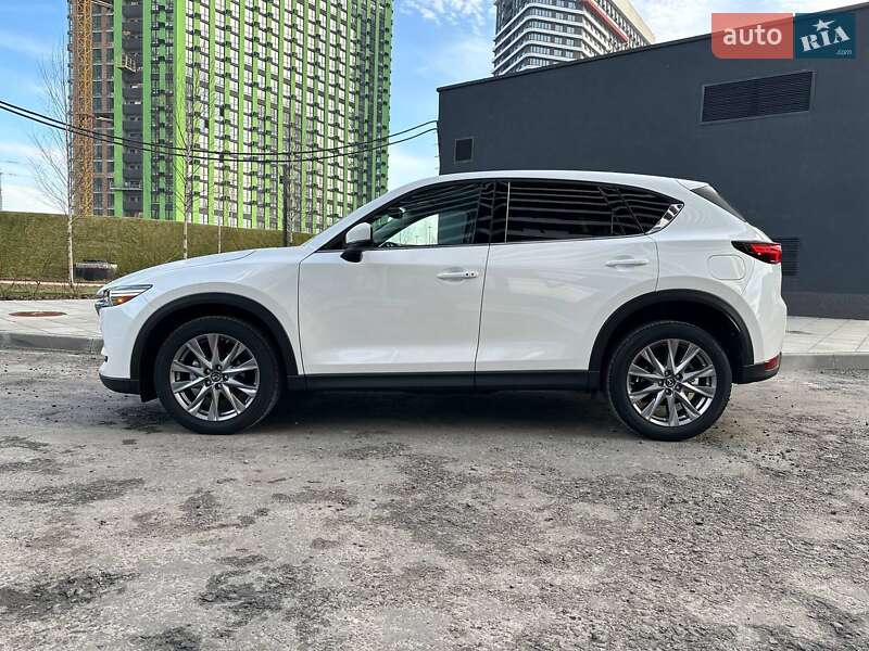 Внедорожник / Кроссовер Mazda CX-5 2020 в Киеве