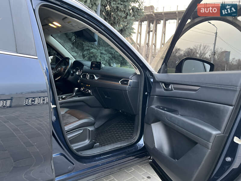 Позашляховик / Кросовер Mazda CX-5 2018 в Дніпрі