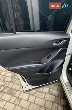 Позашляховик / Кросовер Mazda CX-5 2013 в 
