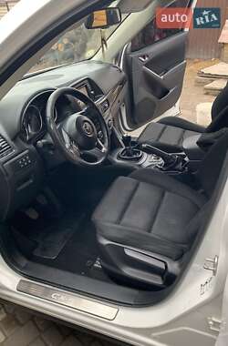 Позашляховик / Кросовер Mazda CX-5 2013 в 