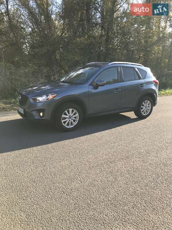 Внедорожник / Кроссовер Mazda CX-5 2016 в Ватутино