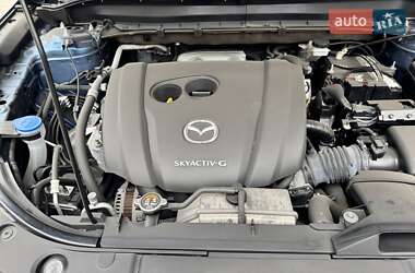 Позашляховик / Кросовер Mazda CX-5 2019 в 