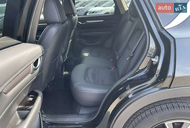 Внедорожник / Кроссовер Mazda CX-5 2018 в Киеве