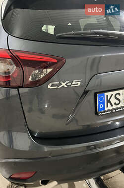 Внедорожник / Кроссовер Mazda CX-5 2016 в 