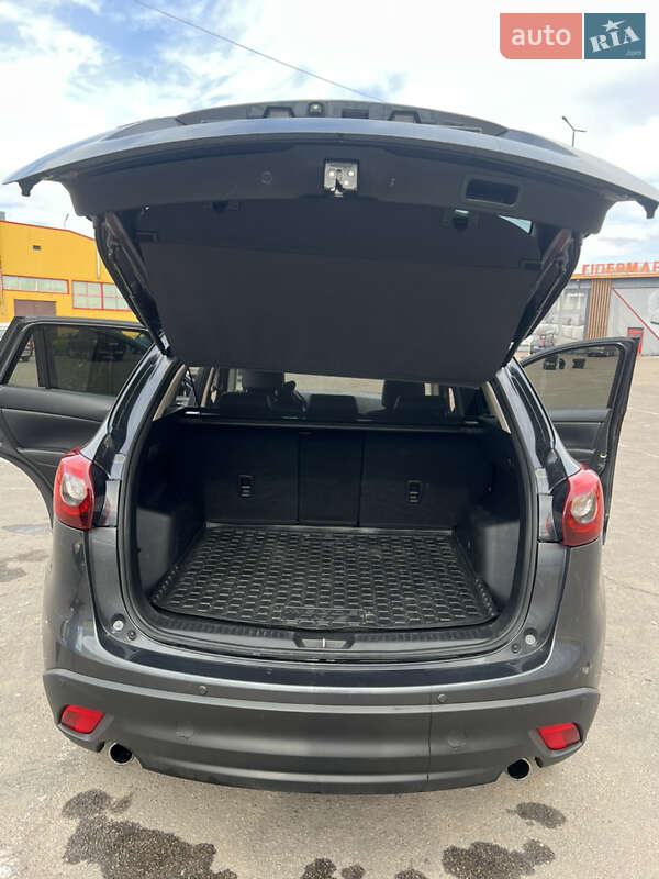 Внедорожник / Кроссовер Mazda CX-5 2017 в Киеве