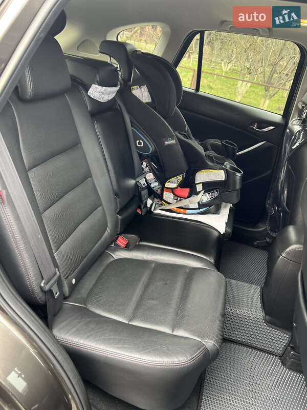 Внедорожник / Кроссовер Mazda CX-5 2015 в Ивано-Франковске