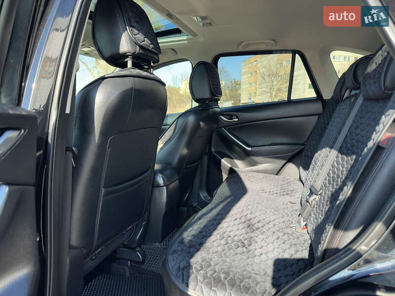 Внедорожник / Кроссовер Mazda CX-5 2015 в Киеве