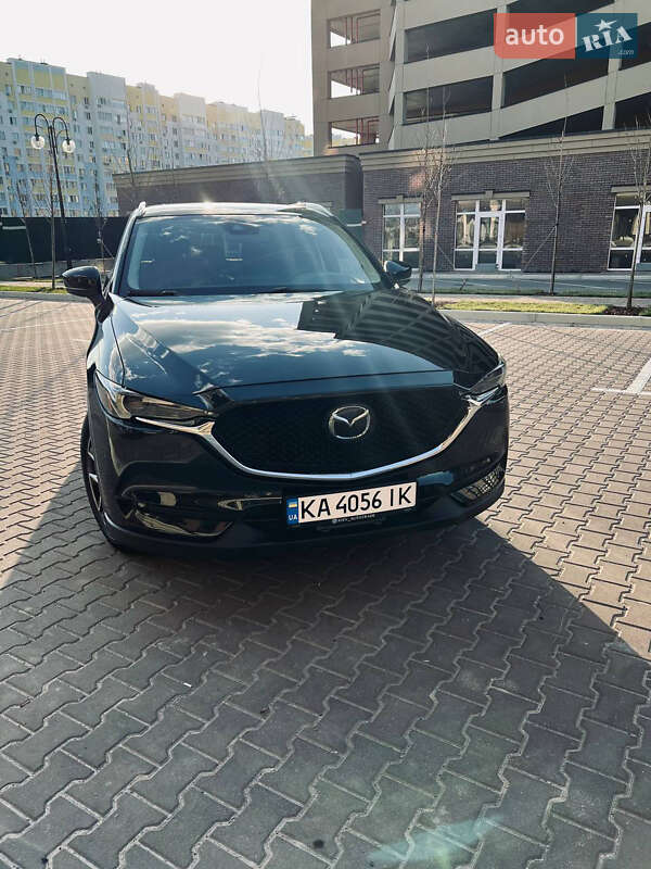 Внедорожник / Кроссовер Mazda CX-5 2017 в Киеве