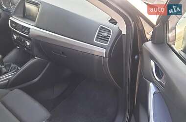 Позашляховик / Кросовер Mazda CX-5 2015 в 