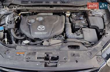 Внедорожник / Кроссовер Mazda CX-5 2015 в 