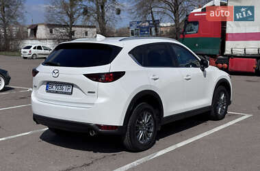 Внедорожник / Кроссовер Mazda CX-5 2018 в 