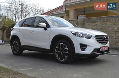 Внедорожник / Кроссовер Mazda CX-5 2015 в 