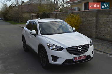 Внедорожник / Кроссовер Mazda CX-5 2015 в 
