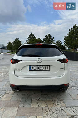 Внедорожник / Кроссовер Mazda CX-5 2017 в 