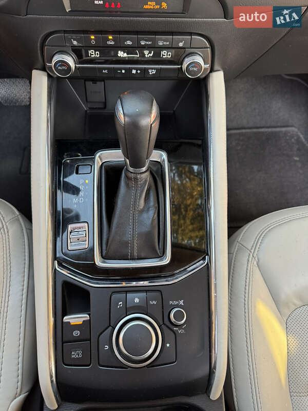 Внедорожник / Кроссовер Mazda CX-5 2019 в Староконстантинове