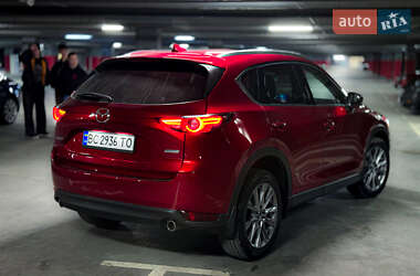 Внедорожник / Кроссовер Mazda CX-5 2018 в 