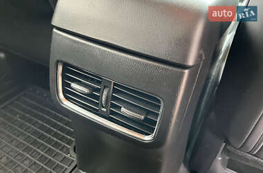Позашляховик / Кросовер Mazda CX-5 2020 в 