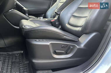 Внедорожник / Кроссовер Mazda CX-5 2015 в 