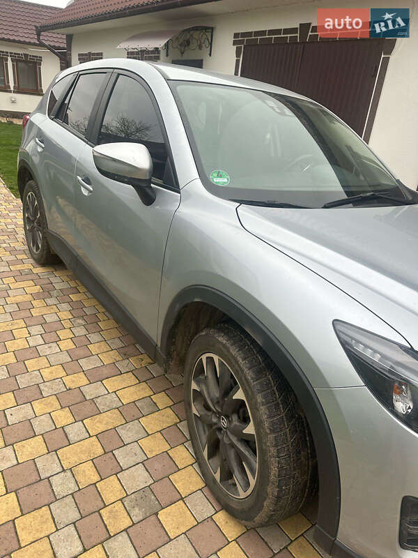 Внедорожник / Кроссовер Mazda CX-5 2015 в Кицмани