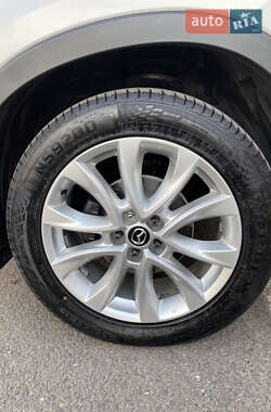 Позашляховик / Кросовер Mazda CX-5 2012 в 