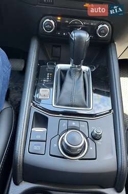 Внедорожник / Кроссовер Mazda CX-5 2017 в 