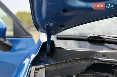 Внедорожник / Кроссовер Mazda CX-5 2013 в 