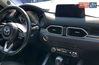 Внедорожник / Кроссовер Mazda CX-5 2017 в 