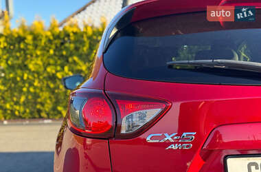 Позашляховик / Кросовер Mazda CX-5 2013 в 