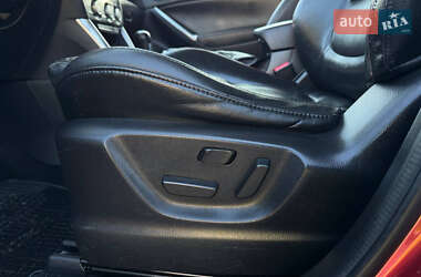 Позашляховик / Кросовер Mazda CX-5 2013 в 