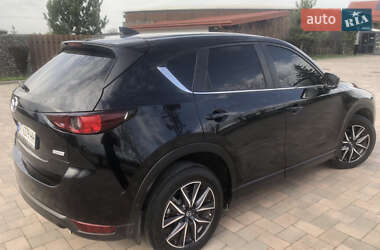 Позашляховик / Кросовер Mazda CX-5 2018 в 