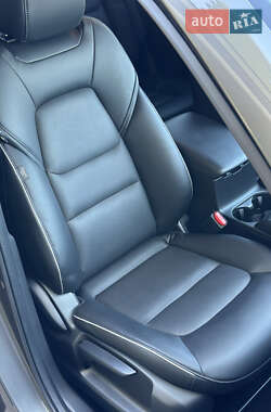 Внедорожник / Кроссовер Mazda CX-5 2024 в 