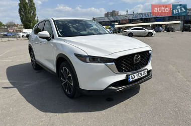 Позашляховик / Кросовер Mazda CX-5 2022 в 