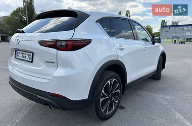 Позашляховик / Кросовер Mazda CX-5 2022 в 