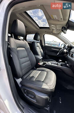 Позашляховик / Кросовер Mazda CX-5 2022 в 