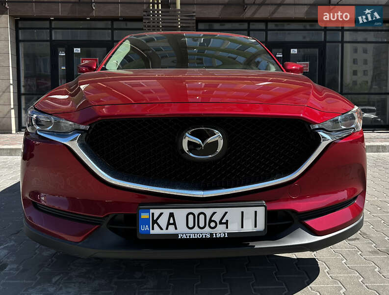 Внедорожник / Кроссовер Mazda CX-5 2018 в 