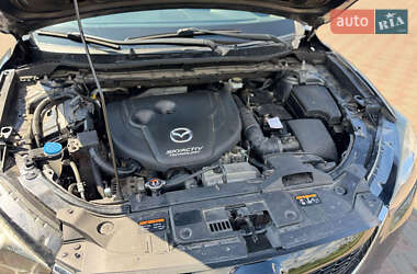 Позашляховик / Кросовер Mazda CX-5 2014 в 