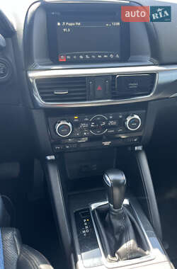 Внедорожник / Кроссовер Mazda CX-5 2015 в 