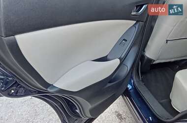 Внедорожник / Кроссовер Mazda CX-5 2012 в 
