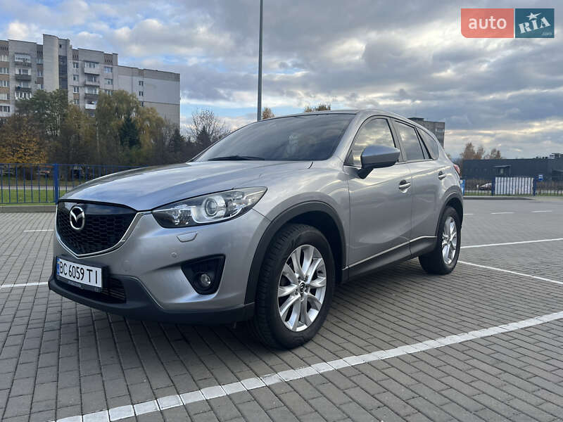 Позашляховик / Кросовер Mazda CX-5 2014 в 