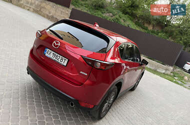 Внедорожник / Кроссовер Mazda CX-5 2017 в 