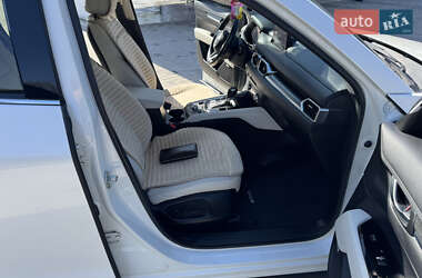 Внедорожник / Кроссовер Mazda CX-5 2018 в 