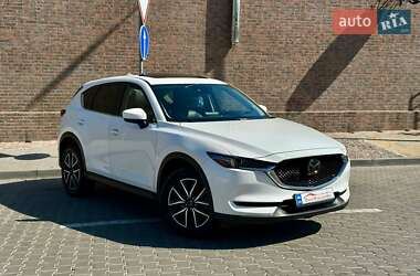 Внедорожник / Кроссовер Mazda CX-5 2018 в 