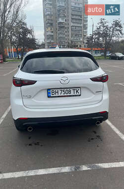 Позашляховик / Кросовер Mazda CX-5 2023 в 