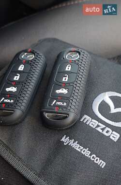 Внедорожник / Кроссовер Mazda CX-5 2019 в 