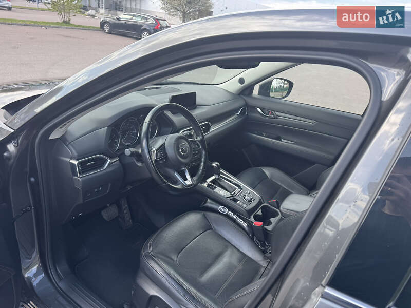 Внедорожник / Кроссовер Mazda CX-5 2017 в Киеве