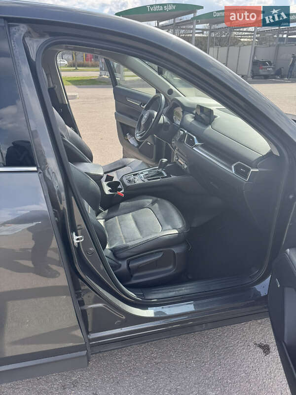 Внедорожник / Кроссовер Mazda CX-5 2017 в Киеве
