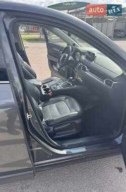 Внедорожник / Кроссовер Mazda CX-5 2017 в 