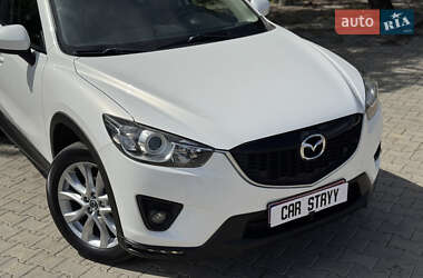 Позашляховик / Кросовер Mazda CX-5 2014 в 