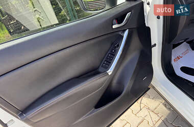 Позашляховик / Кросовер Mazda CX-5 2014 в 